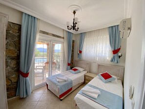 4 chambres, fer et planche à repasser, Wi-Fi gratuit, draps fournis