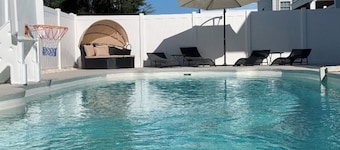 5BD&4BA Private Pool&HotTub, just steps from the beach! Sleeps 14