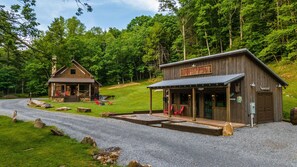 Exterior - The Baitshop at Four Fillies Lodge (Peterstown)