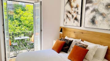 2 Schlafzimmer, Zimmersafe, Schreibtisch, Bügeleisen/Bügelbrett