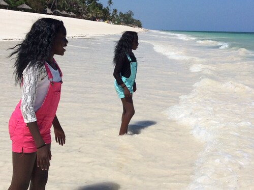 A unique, tastefully furnished luxury villa in Diani, near Africa's best beach.