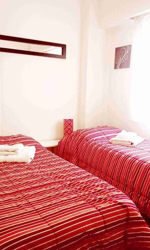 2 bedrooms, desk, iron/ironing board, free WiFi - Apartamento de 2 Dormitorios, Confort y Precio (EQA)