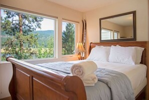 7 habitaciones, escritorio, tabla de planchar con plancha y wifi 