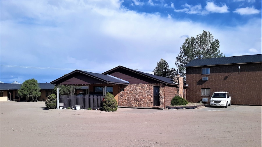 OYO Hotel Cheyenne Wells - US 40