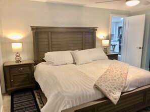 3 bedrooms, desk, iron/ironing board, free WiFi