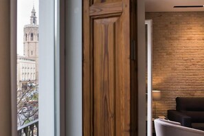 Interior - Mon Suites San Martin (Valencia)