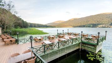 Lago
