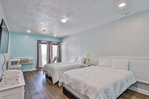 2 bedrooms, iron/ironing board, WiFi