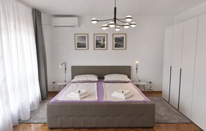 1 camera, Wi-Fi gratuito, lenzuola