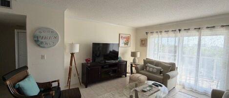 TV, DVD player