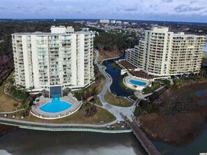 Exterior - Oceanfront 3rd Floor- King/Queen/Queen-Updated and Nicely Decorated Great Rates! (Myrtle Beach)
