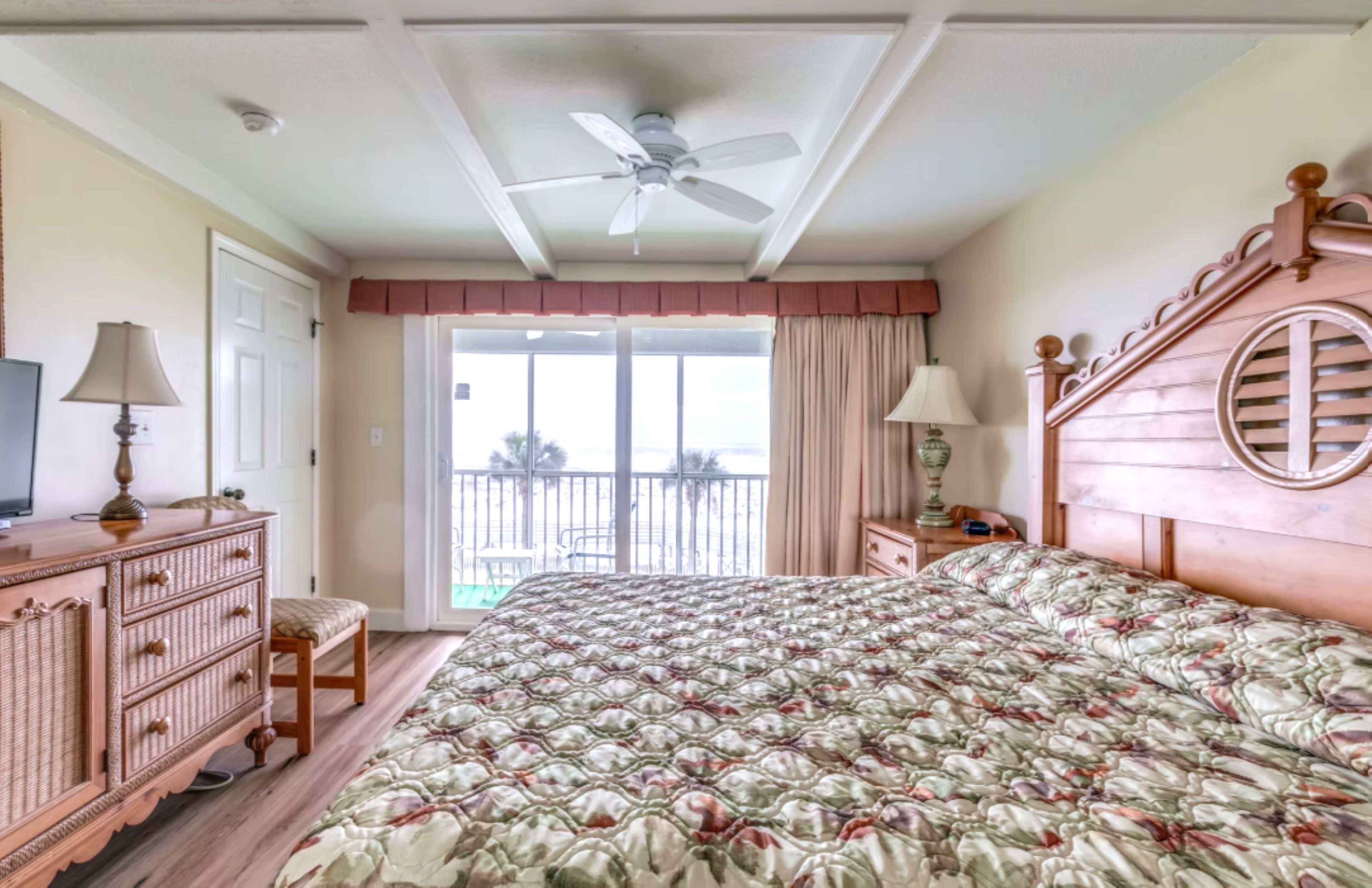 公寓, 2 間臥室, 海景 | 熨斗/熨衫板、免費 Wi-Fi、床單