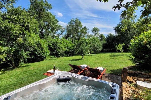 Whirlpool (außen)