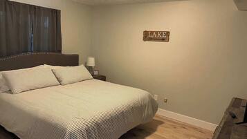 3 bedrooms, iron/ironing board, WiFi