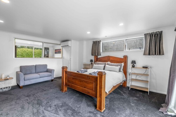 1 chambre, fer et planche à repasser, Wi-Fi gratuit, draps fournis