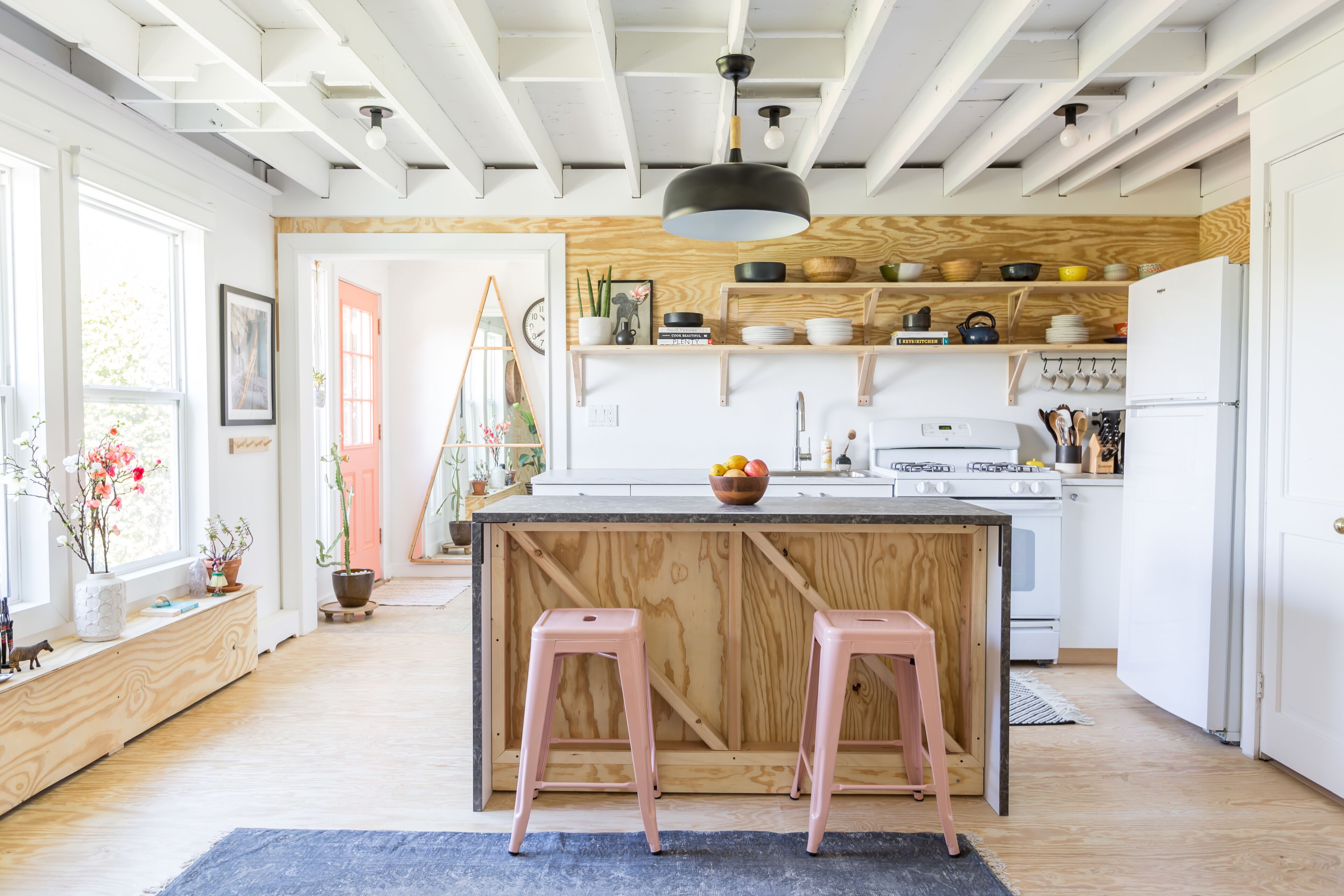 Laid-Back Montauk Bungalow btwn Surf Lodge & Beach