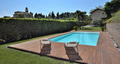 Rustico Villa Marciaga With Pool