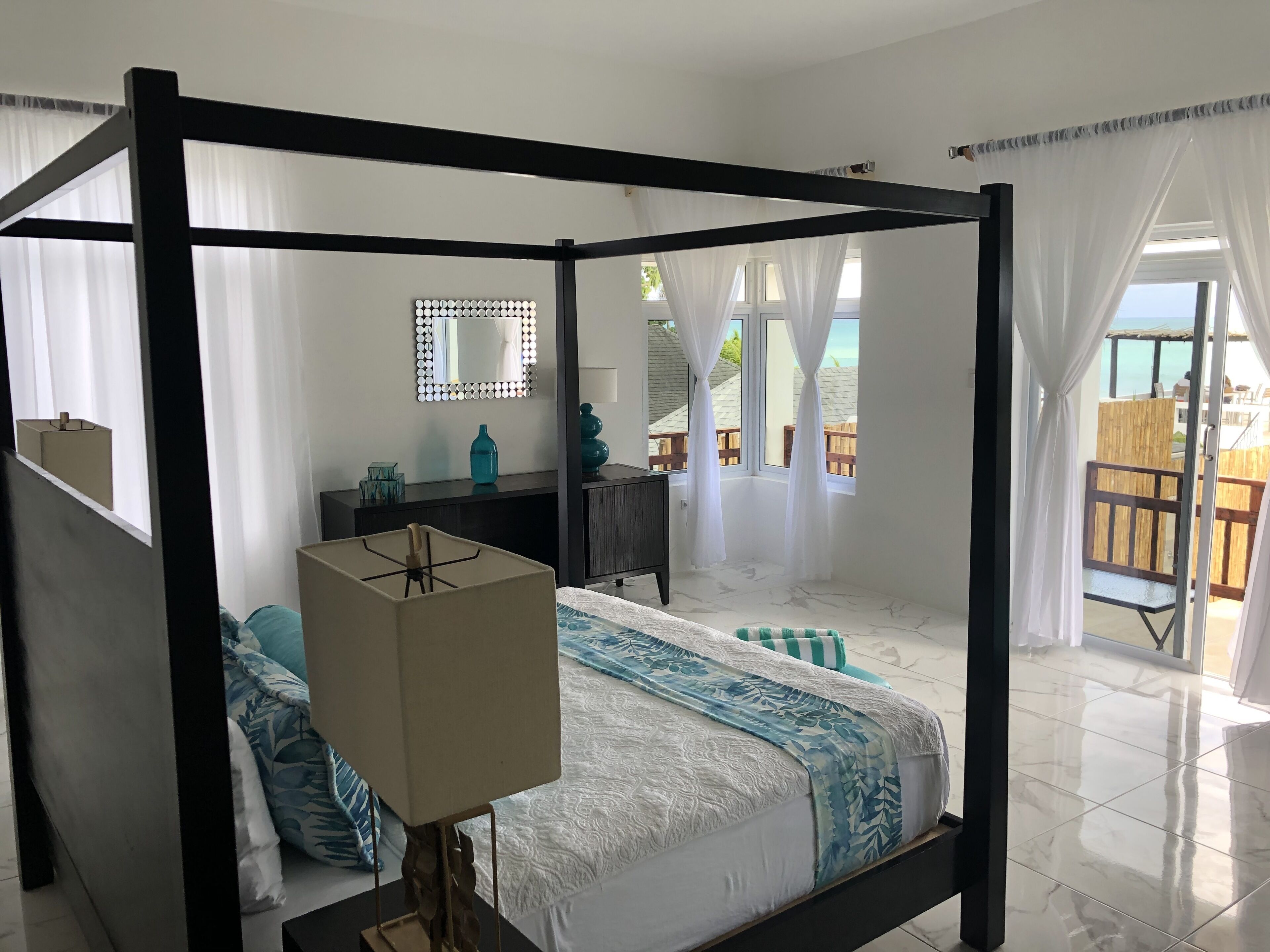 10 bedrooms, in-room safe, travel crib, free WiFi