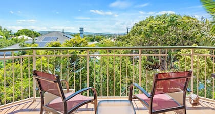 Bright & Breezy ~ 2 Bed/2 Bath /1 Car/ Views!