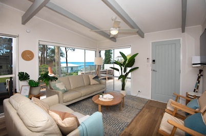 High View Haven - Ocean views, right by the beach