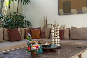 Living room - Elegant Private Villa, 3 BR, Seminyak With Staff (Seminyak)