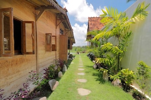 Villa, 3 Bedrooms, Smoking, Private Pool | Property grounds