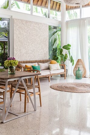 Vila, 2 kamar tidur, Boleh Merokok, kolam renang pribadi | Ruang keluarga