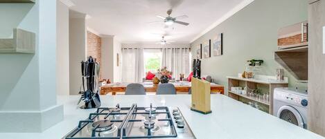 Fridge, microwave, oven, stovetop