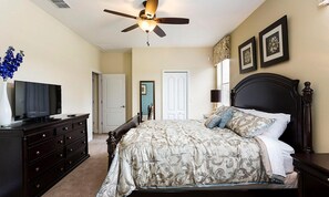 8 habitaciones, tabla de planchar con plancha, internet y ropa de cama 
