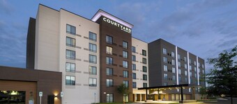 Courtyard by Marriott Charlotte Waverly