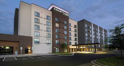 Courtyard by Marriott Charlotte Waverly
