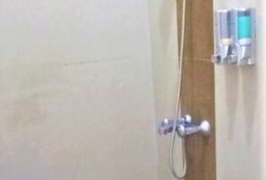 Villa, 2 Bedrooms | Bathroom shower - Dewina Villas (Batu)