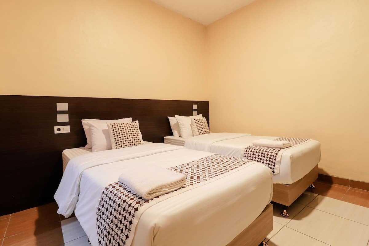 Chambre Supérieure avec lits jumeaux (AC)