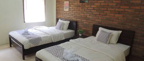 Superior Twin Room with AC