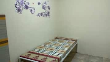 Standard Single AC Room, Shared Bathroom | Bathroom | Bathtub, free toiletries, hair dryer, bidet