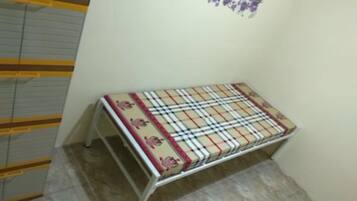 Standard Single AC Room, Shared Bathroom | Desk, iron/ironing board, free WiFi, bed sheets