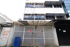 Exterior - Eiffel Residence Batu Tulis 35A1 - Female Only (Jakarta)