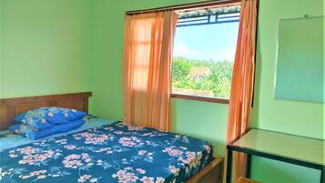 Camera Standard, bagno privato | Lenzuola