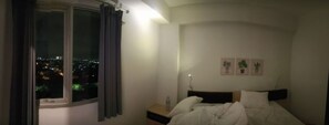 Studio - Menara Rungkut Bizz Square By Deddy (Surabaya)