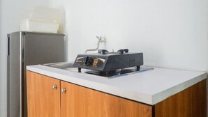 Ảnh chưa phân loại, 3 trong số 11 ảnh, nút