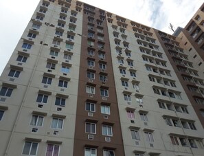 Front of property - Menara Rungkut Bizz Square By Deddy (Surabaya)
