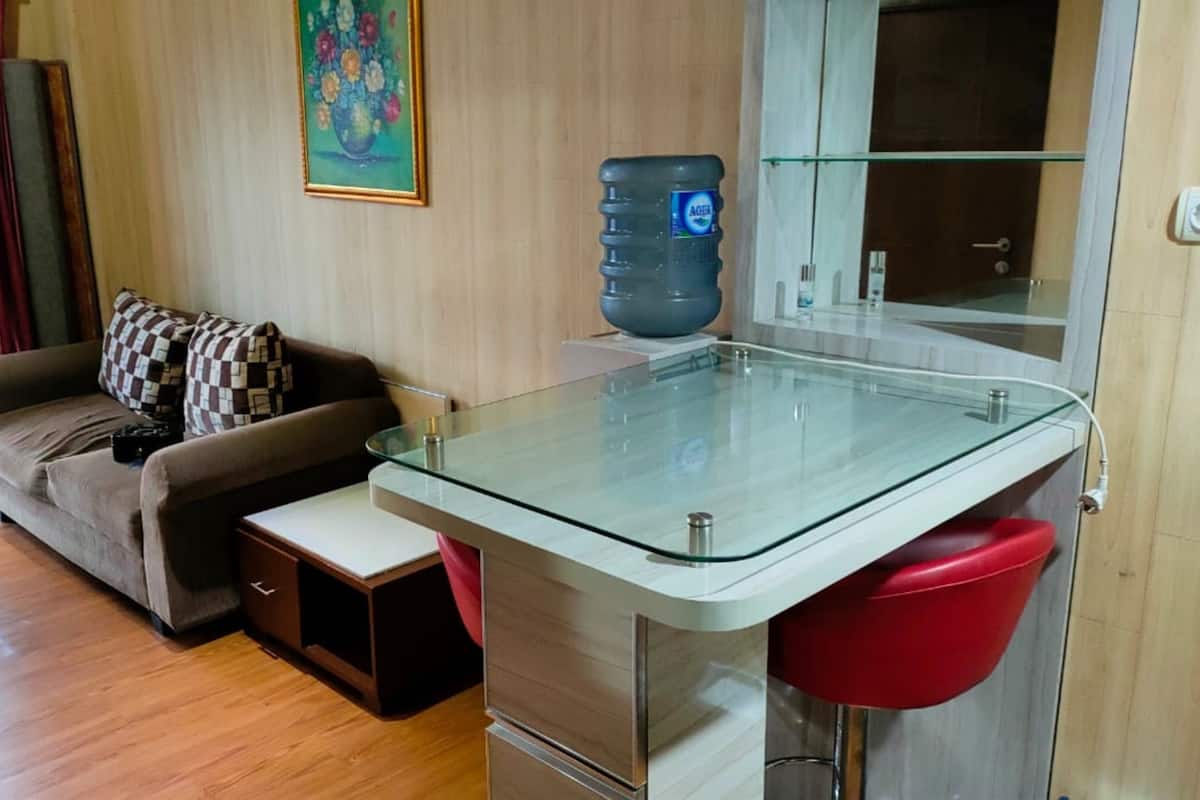 Apartment, 2 Bedrooms | Free WiFi