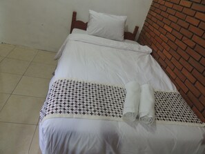 Family Room - Dalem Sudarno Syariah by Ndalem Beong (Borobudur)
