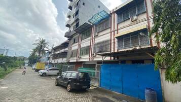 Bahagian luar