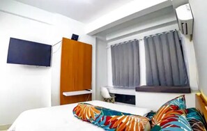 Room - Patraland Urbano by Kamara Rooms (Bekasi)