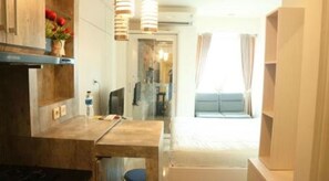 Free WiFi - Grand Kamala Lagoon by Kamara Rooms (Bekasi)