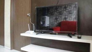 Unclassified image, 3 of 9, button - Premi Inn Suites Metro (Bandung)
