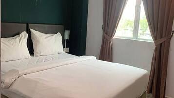 Free WiFi, bed sheets