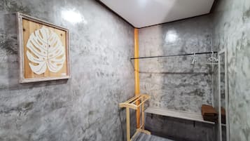 Superior Twin Room | Desk, rollaway beds, free WiFi, bed sheets