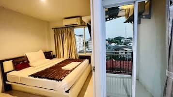 1 bedroom, desk, free WiFi